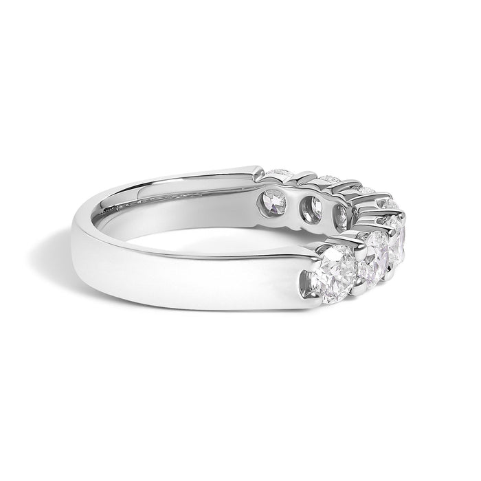 1 1/2 Ct. T.W. Diamond 7 Stone Band Ring in 14K Gold, photo 4