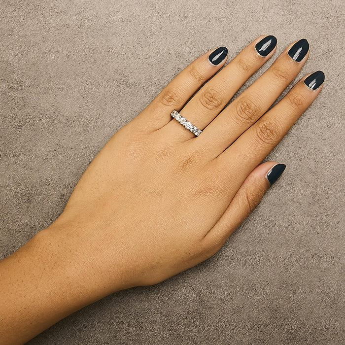 1 1/2 Ct. T.W. Diamond 7 Stone Band Ring in 14K Gold, photo 6