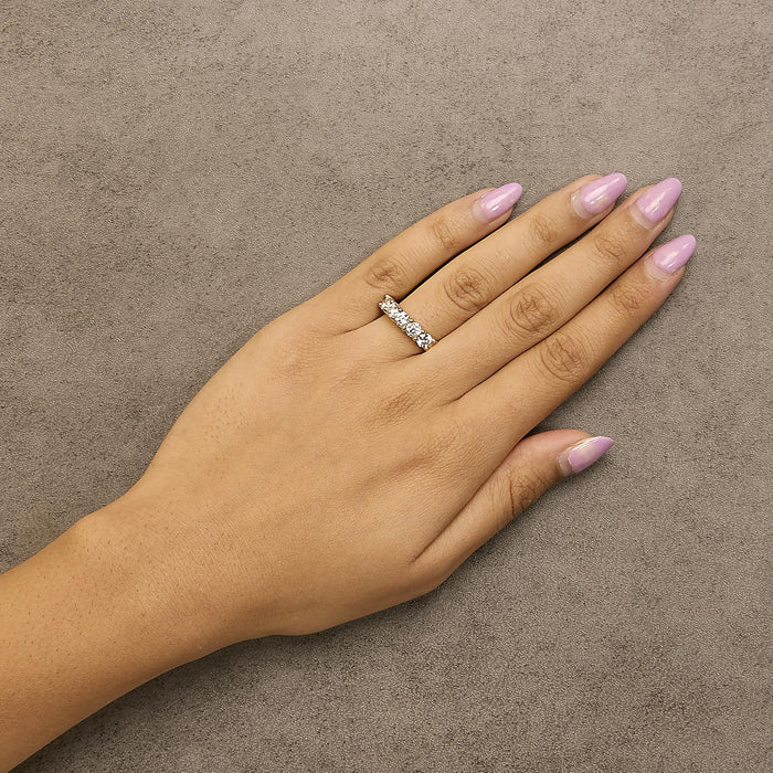 Anillo de banda de 5 piedras con diamantes de 1 1/2 ct. p.t. en oro de 14K, foto 5