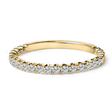 Anillo de banda de boda de garras con diamantes redondos de 1/4 ct. p.t. en oro de 14K
