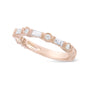 Anillo de banda nupcial con diamantes baguette y redondos de 3/8 ct. p.t. en oro rosa de 14K, foto 4