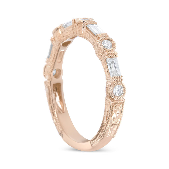 Anillo de banda nupcial con diamantes baguette y redondos de 3/8 ct. p.t. en oro rosa de 14K, foto 5