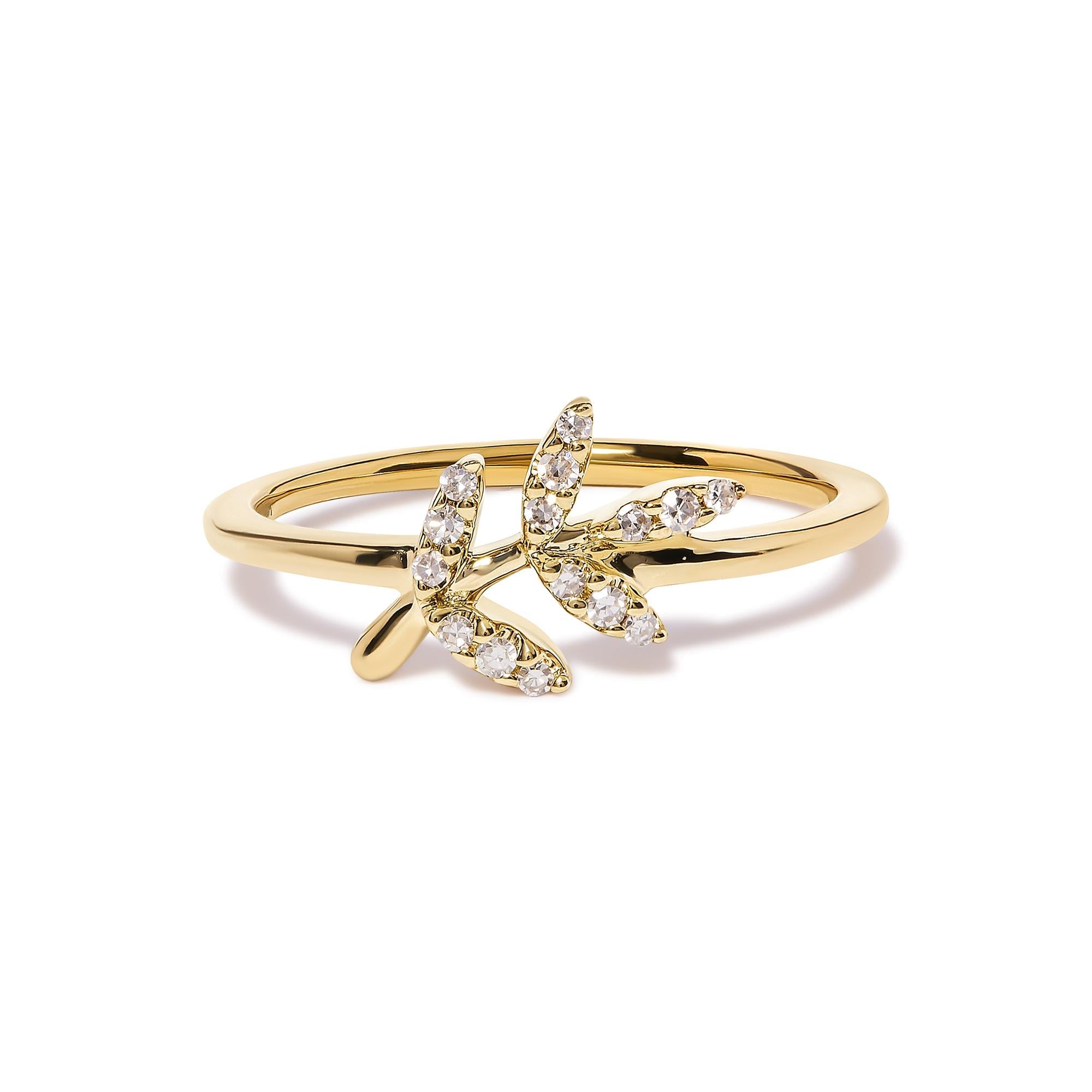 Anillo de hoja y rama con diamantes de 1/10 ct. p.t. en oro amarillo de 10K, foto 1