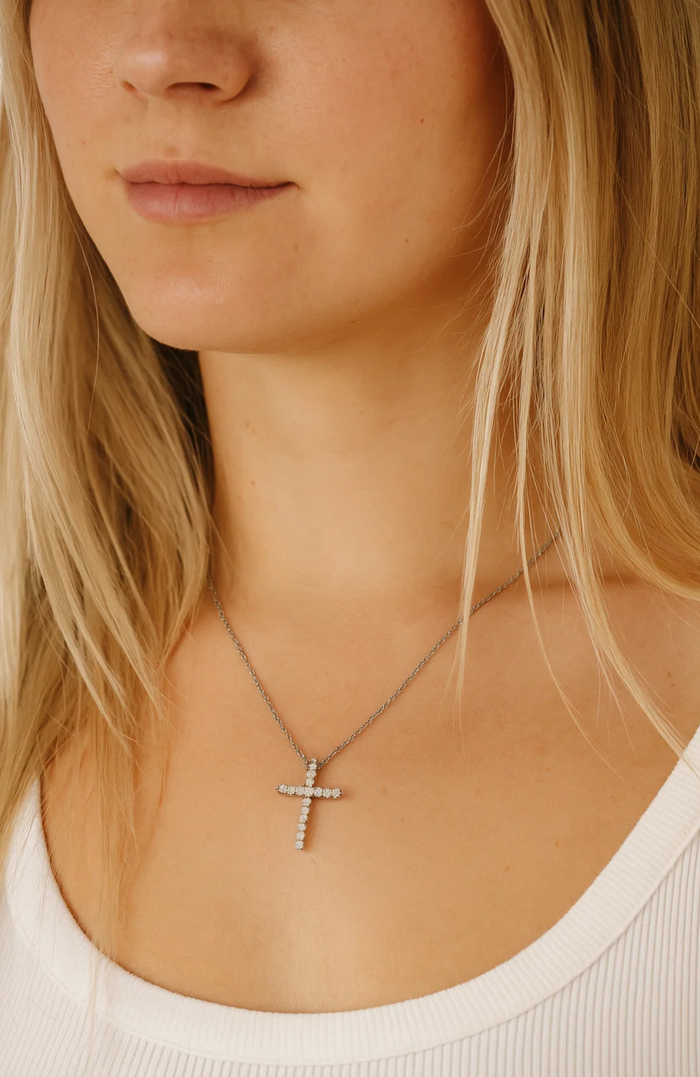 Faith Cubic Zirconia Cross Pendant Necklace, photo 7