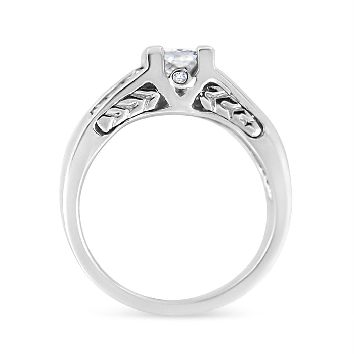 Anillo de compromiso de canal con diamantes talla princesa de 1 1/4 ct. p.t. en oro blanco de 14K, foto 4