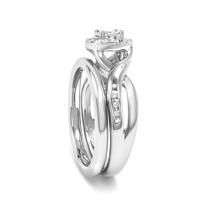 Conjunto de anillo de compromiso y banda de boda de halo bypass con diamantes de 1/7 ct. p.t. en plata de ley, foto 5