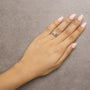 Conjunto de anillo de compromiso y banda de boda de halo bypass con diamantes de 1/7 ct. p.t. en plata de ley, foto 3