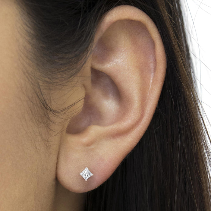 Aretes de botón solitario con diamantes de 1 ct. p.t. certificados AGS y cierre de rosca en oro blanco de 18K, foto 3