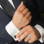 Anillo de banda para hombre con diamantes en canal de 1 ct. p.t. en oro blanco de 14K, color H-I, claridad SI2-I1, foto 3