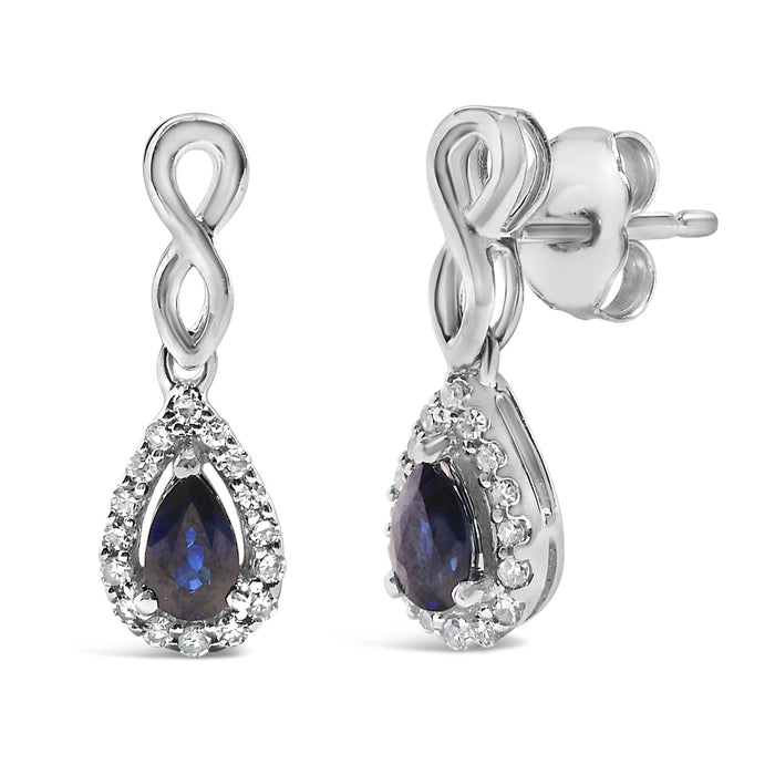 Aretes colgantes de infinito con zafiro azul de talla pera y diamantes de 1/7 ct. p.t. en oro blanco de 10K, foto 2