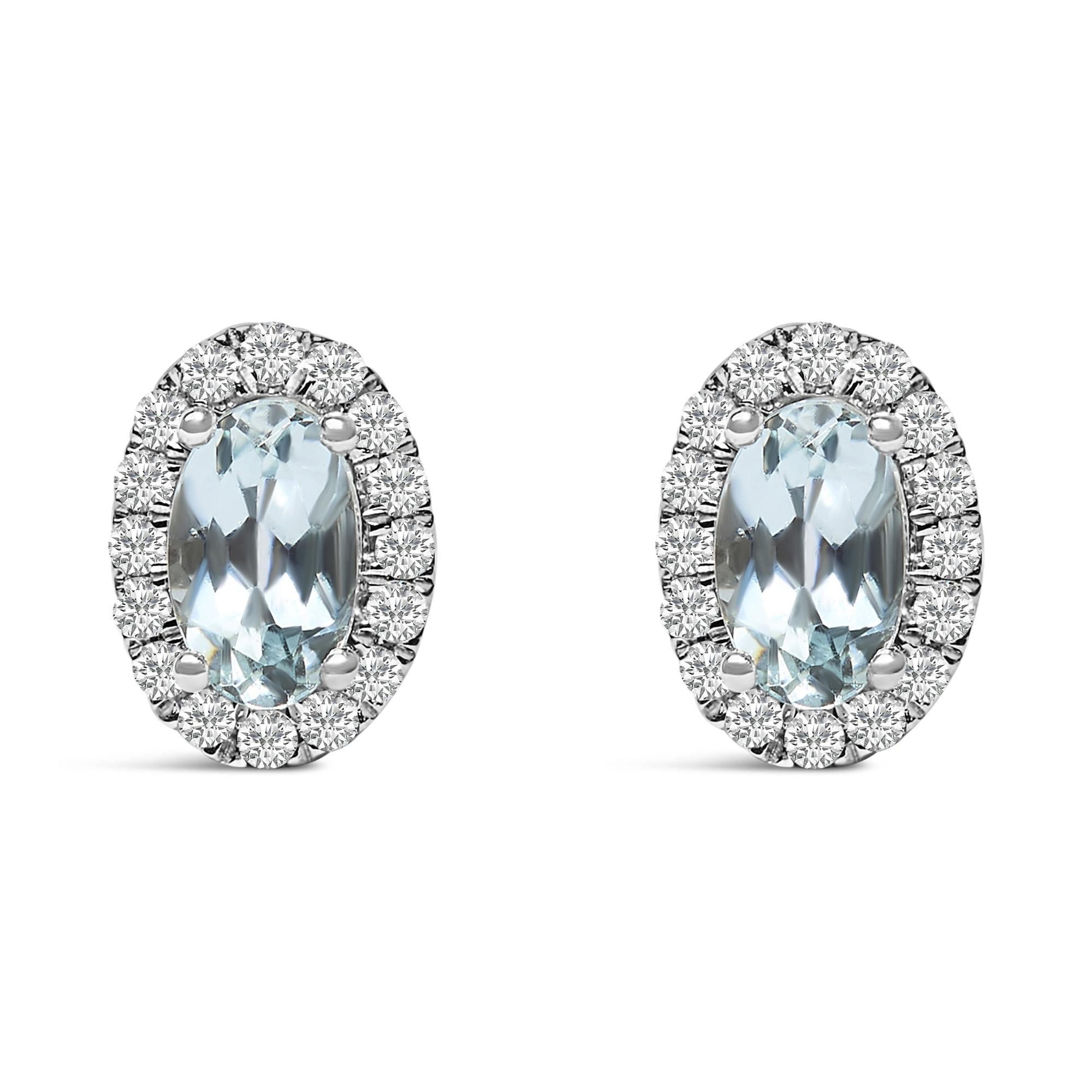 Aretes de botón de halo con piedra natal talla ovalada de 5x3mm y diamantes en oro blanco de 10K, foto 10