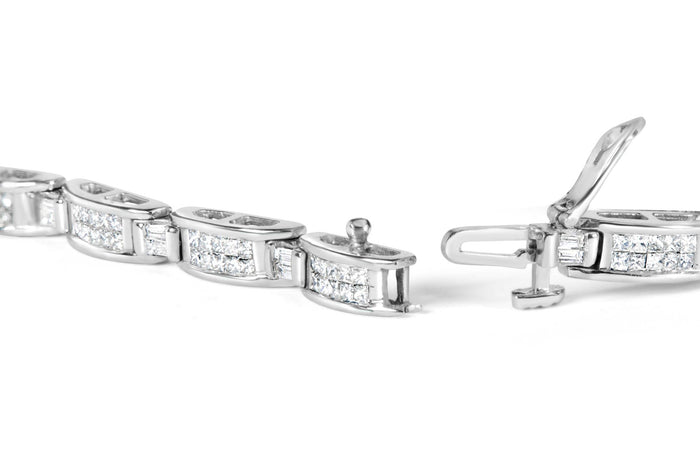 Pulsera tenis con diamantes baguette y talla princesa de 2 ct. p.t. en oro blanco de 14K, foto 2