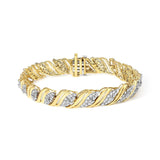 Pulsera de eslabones en S con diseño trenzado con diamantes de 2 ct. p.t. en oro amarillo de 10K