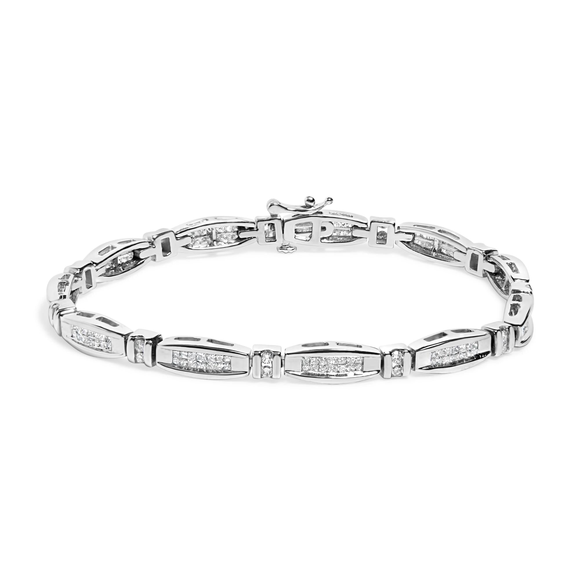 Pulsera de barra y eslabones con diamantes talla princesa y redondos de 2 ct. p.t. en oro blanco de 14K, foto 1