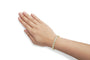Pulsera de eslabones florales con diamantes redondos de 4 ct. p.t. en oro amarillo de 10K, foto 3