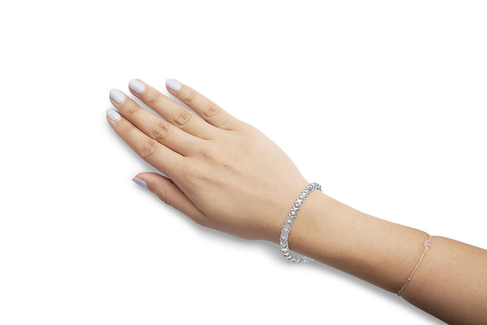 Pulsera tenis de diamantes y eslabones en X alternados con diamantes de 1 1/2 ct. p.t. en oro blanco de 10K, foto 3