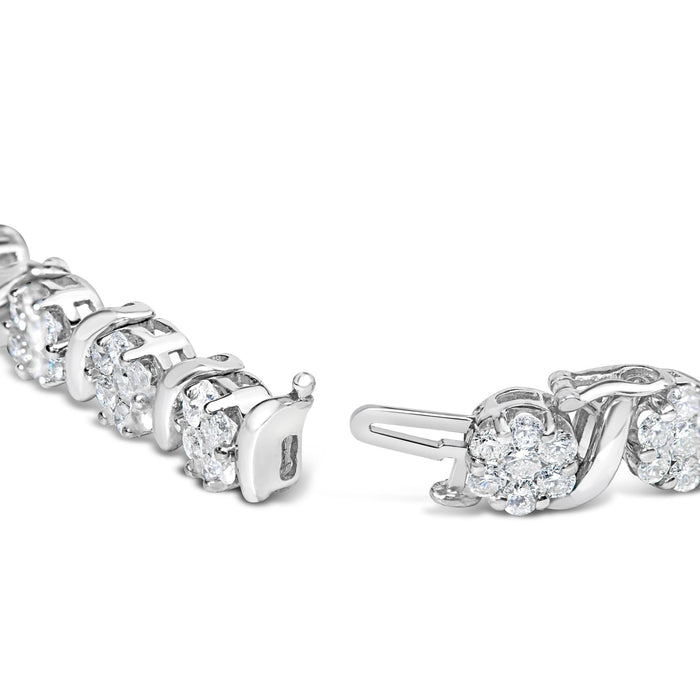 Pulsera de eslabones en S y racimo floral con diamantes redondos brillantes de 7 3/8 ct. p.t. en oro blanco de 14K, foto 2