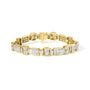 Pulsera tenis de eslabones de lazo y caja con diamantes princesa y baguette de 9 7/8 ct. p.t. en oro amarillo de 14K, color G-H, claridad VS1-VS2, 7 pulg., foto 1