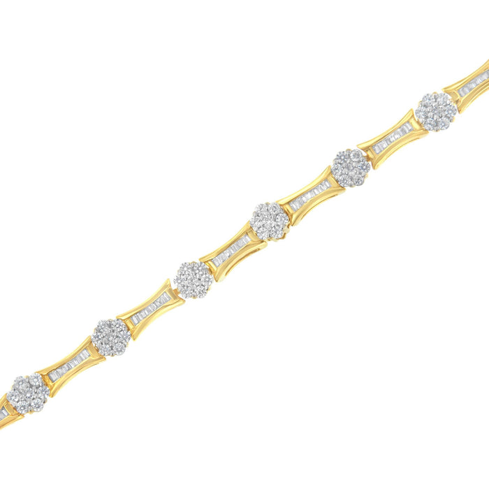 Pulsera de eslabones con diamantes redondos y talla baguette de 2 ct. p.t. en oro amarillo y blanco de 10K, foto 5