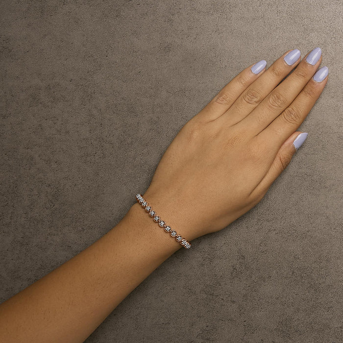 Pulsera tenis de eslabones de rueda de círculo calado con diamantes de 1/10 ct. p.t. en plata de ley, foto 9