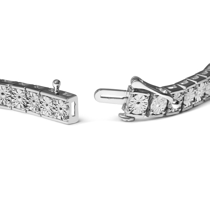 Pulsera de eslabones con diamantes de 1/10 ct. p.t. en plata de ley, foto 2