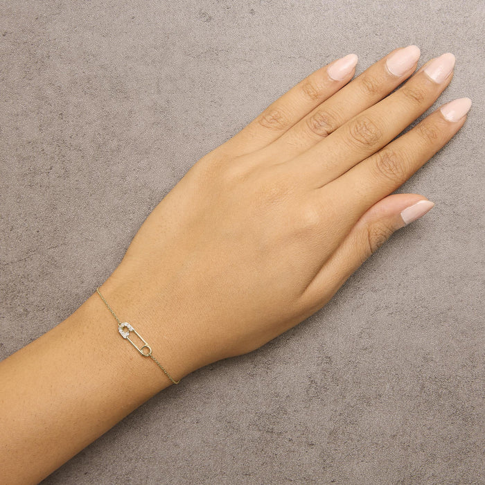 1/10 Ct. T.W. Diamond Paperclip Charm Adjustable Link Bracelet in 10K Yellow Gold, photo 3