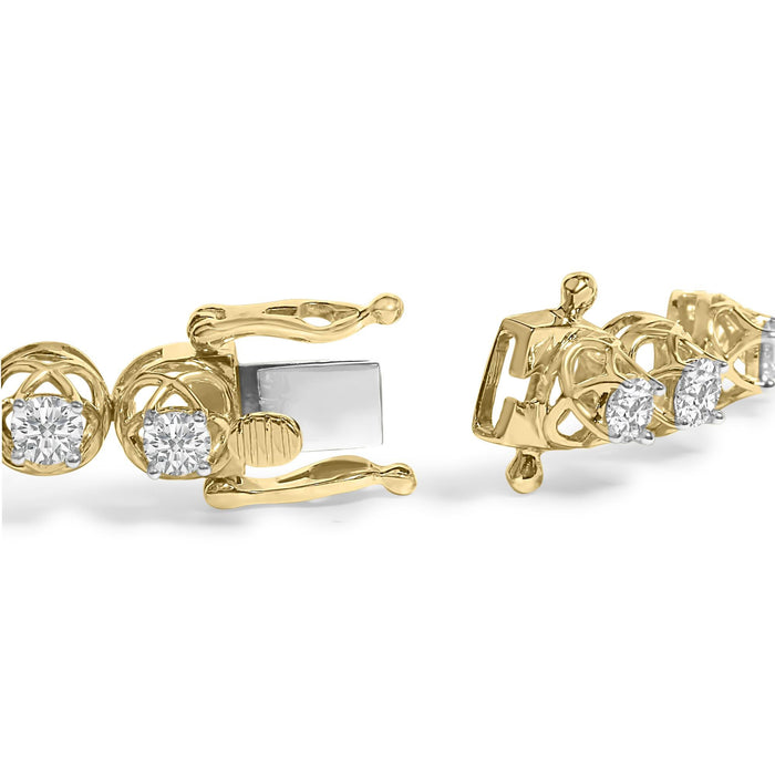 Pulsera tenis estilo buttercup con diamantes de 3 9/10 ct. p.t. en plata de ley bañada en oro amarillo de 14K, foto 2