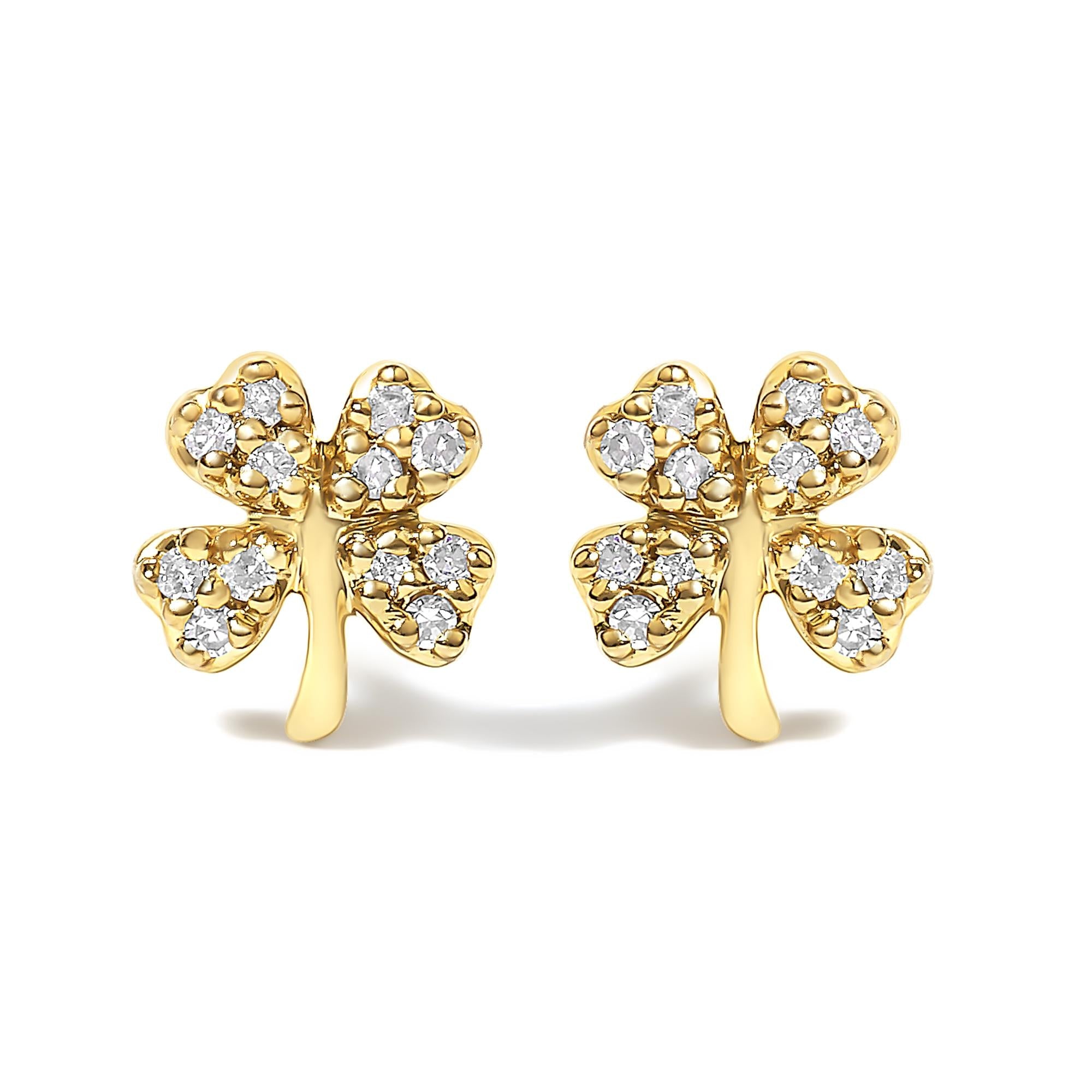 Aretes de botón de trébol de 4 hojas con detalles de diamante en oro amarillo de 10K, foto 1