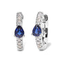 Aretes de aro Huggie con zafiro azul en forma de pera y diamantes de 1/10 ct. p.t. en oro blanco de 10K, foto 2