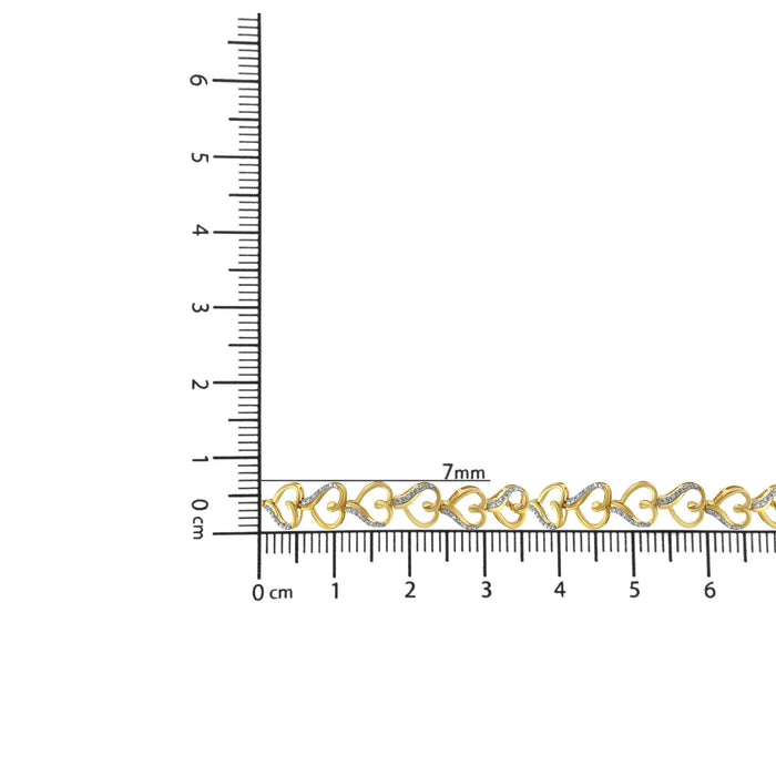 Pulsera bolo de eslabones de corazón con detalle de diamante en plata de ley bañada en oro amarillo de 14K, foto 5