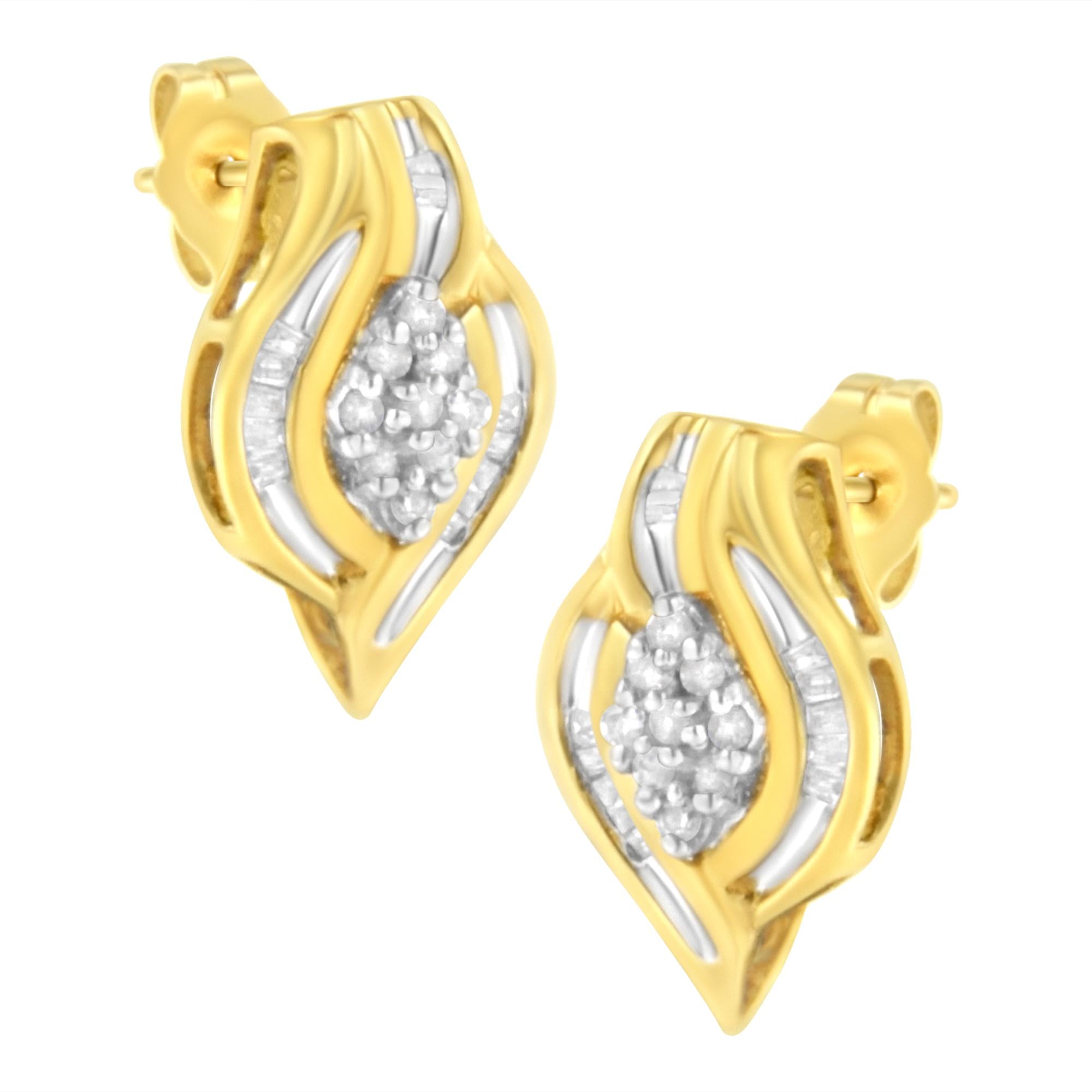 Aretes de botón de racimo y remolino con diamantes redondos de 1/3 ct. p.t. en oro amarillo de 10K, foto 1