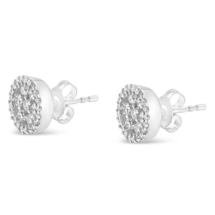 Aretes de botón redondos de racimo estilo halo con diamantes de 1 ct. p.t. certificados AGS en oro blanco de 14K, foto 5