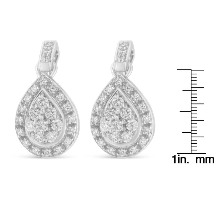 Aretes con diamantes de talla redonda de 0.75 ct. p.t. en oro blanco de 10K, foto 5