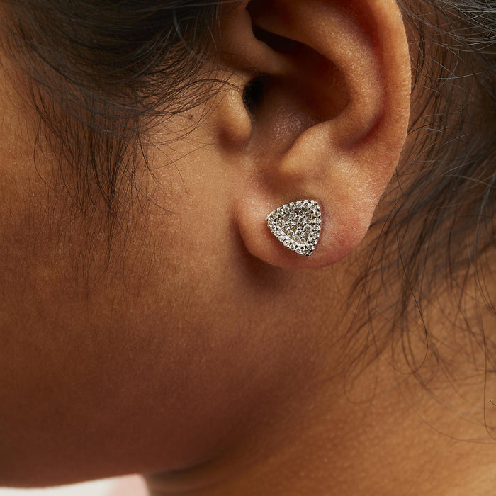 Aretes de botón en forma de trillón con diamantes de 1/2 ct. p.t. en oro blanco de 14K, foto 3