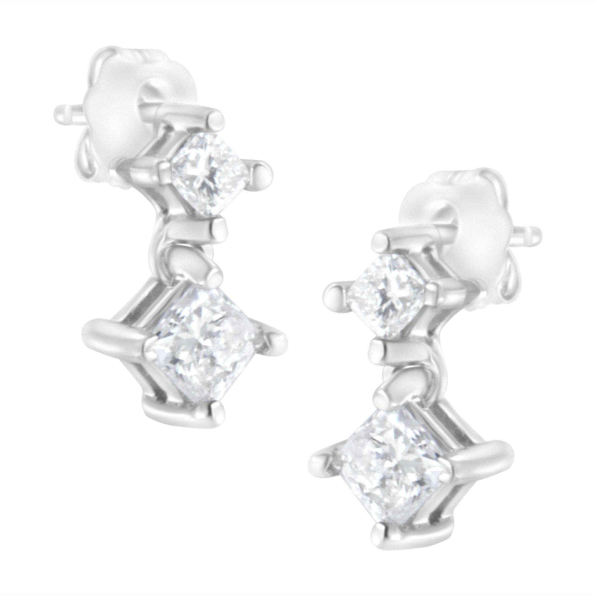 Aretes de botón dobles con diamantes talla princesa de 3/4 ct. p.t. en oro blanco de 14K, foto 1
