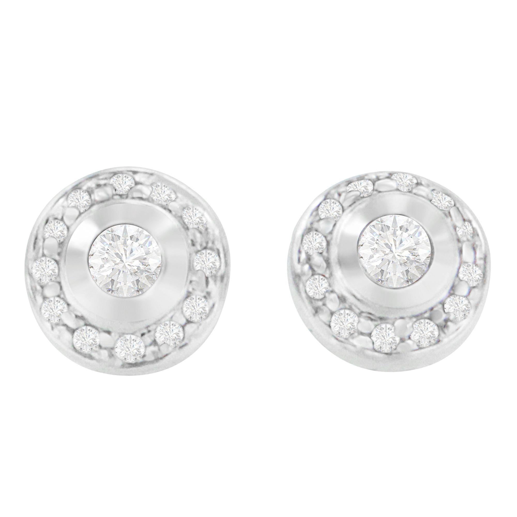 Aretes con diamantes redondos de 1/3 ct. p.t. en oro blanco de 14K, foto 1