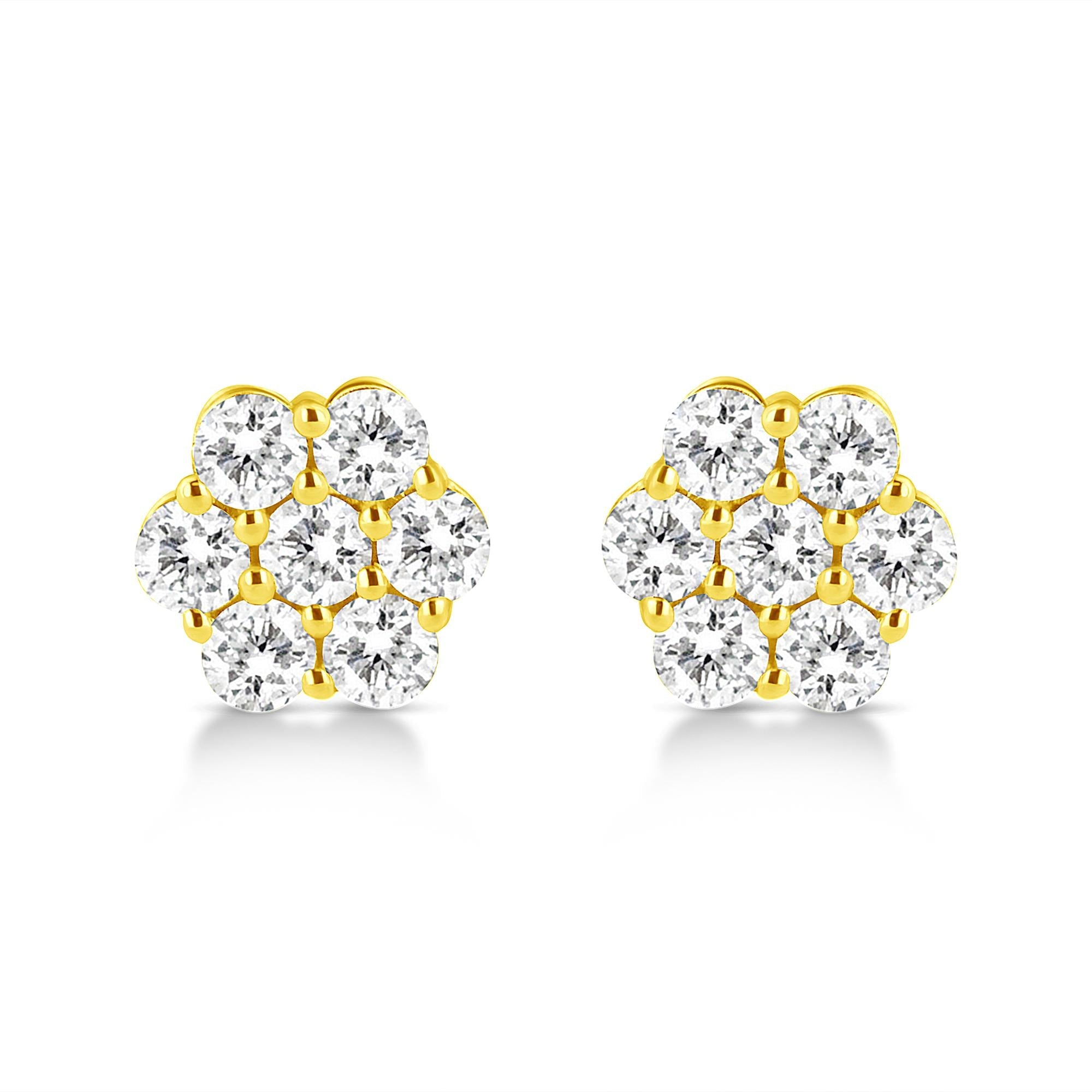 Aretes de botón de racimo floral con cierres de presión y diamantes redondos de 1/2 ct. p.t. en oro amarillo de 14K, foto 1