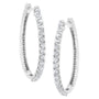 Aretes de aro oblongos con bisagra y cierre de palanca con diamantes talla brillante de 2 ct. p.t. en oro blanco de 14K, foto 4