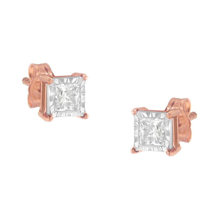 Aretes de diamantes casi incoloros talla princesa de 1/2 ct. p.t. en plata de ley de dos tonos bañada en oro rosa de 14K, foto 1