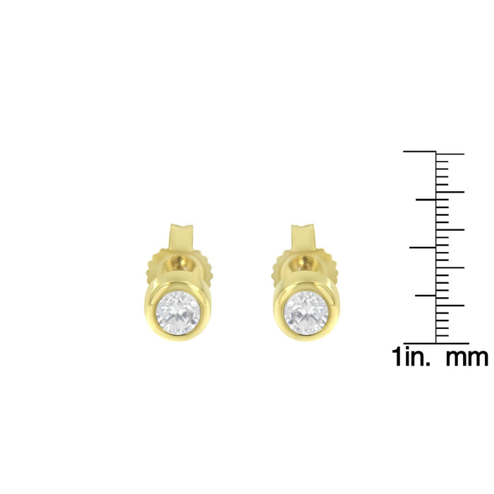 Aretes de botón de bisel con diamantes redondos casi incoloros de 1/5 ct. p.t. en oro de 10K, foto 11