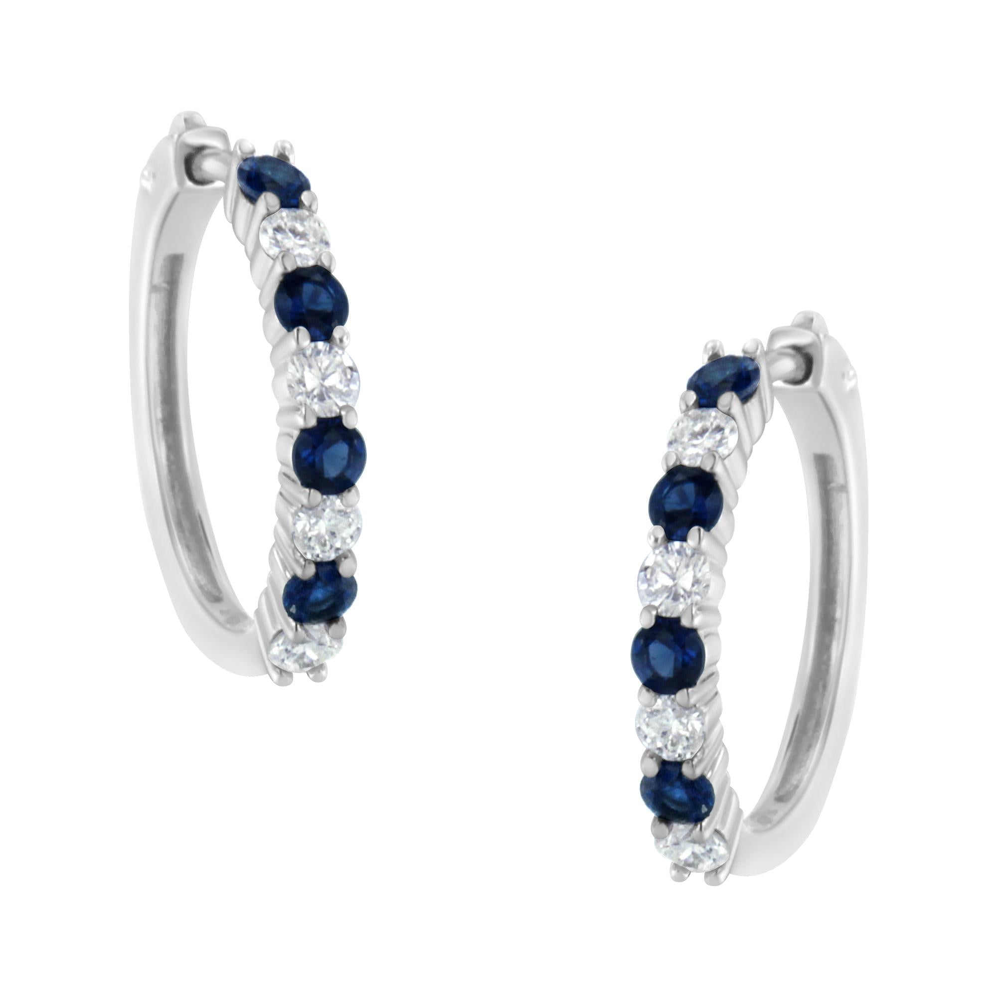 Aretes de aro con zafiro de 2.5 mm y diamantes de 1/2 ct. p.t. en oro blanco de 10K, foto 2