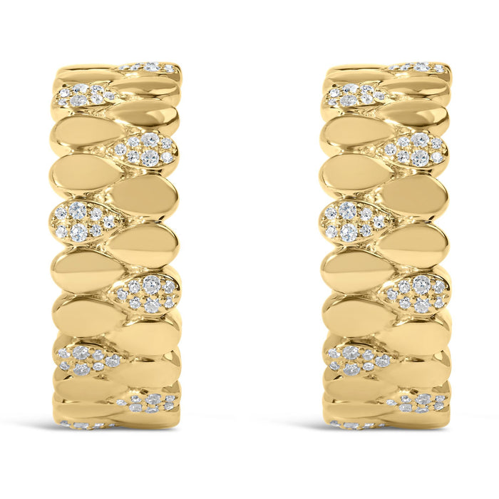 Aretes de aro en J con eslabón de pera pavé y diamantes de 3/8 ct. p.t. en plata de ley bañada en oro amarillo de 14K, foto 2