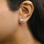 Aretes de botón cuadrados compuestos con diamantes talla princesa de 1/2 ct. p.t. en plata de ley, foto 3