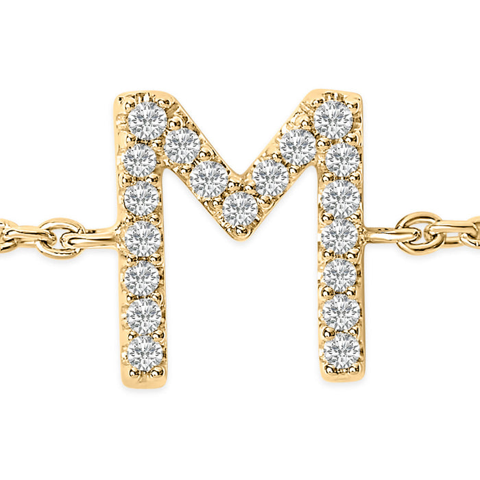 Pulsera de eslabones con dije de inicial A-Z y detalle de diamante en oro amarillo de 10K