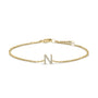 Pulsera de eslabones con dije de inicial A-Z y detalle de diamante en oro amarillo de 10K, foto 13
