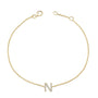 Pulsera de eslabones con dije de inicial A-Z y detalle de diamante en oro amarillo de 10K, foto 39