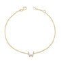 Pulsera de eslabones con dije de inicial A-Z y detalle de diamante en oro amarillo de 10K, foto 30