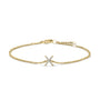Pulsera de eslabones con dije de inicial A-Z y detalle de diamante en oro amarillo de 10K, foto 3