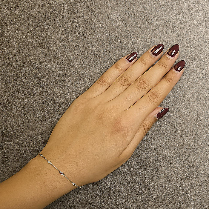 Pulsera de cadena de 9 estaciones de bisel con rubí rojo y diamantes blancos alternados en oro amarillo de 14K, foto 3