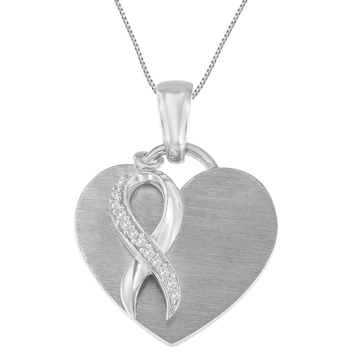 Collar con colgante de corazón de garras con diamantes de 1/10 ct. p.t. en plata de ley, foto 3